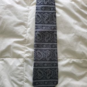 Men's tie